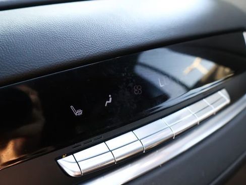 Used 2024 Cadillac Escalade ESV Sport RWD image 9