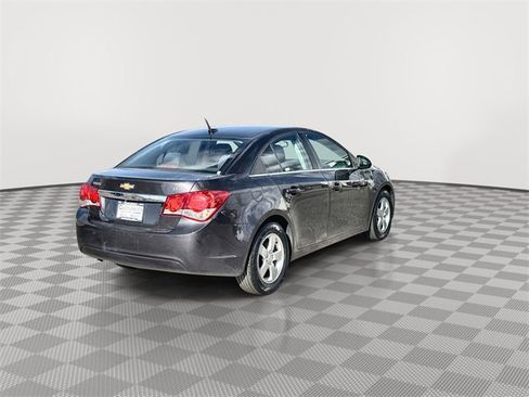 Used 2014 Chevrolet Cruze LT w/ Technology Package image 8