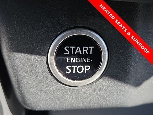 Used 2023 Nissan Rogue SV w/ SV Premium B Package image 19