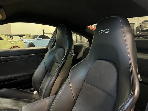 Used 2014 Porsche 911 GT3 image 11