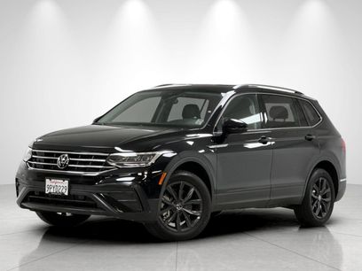 Used 2024 Volkswagen Tiguan SE