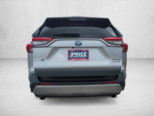 Certified 2022 Toyota RAV4 Limited AWD/4WD image 7