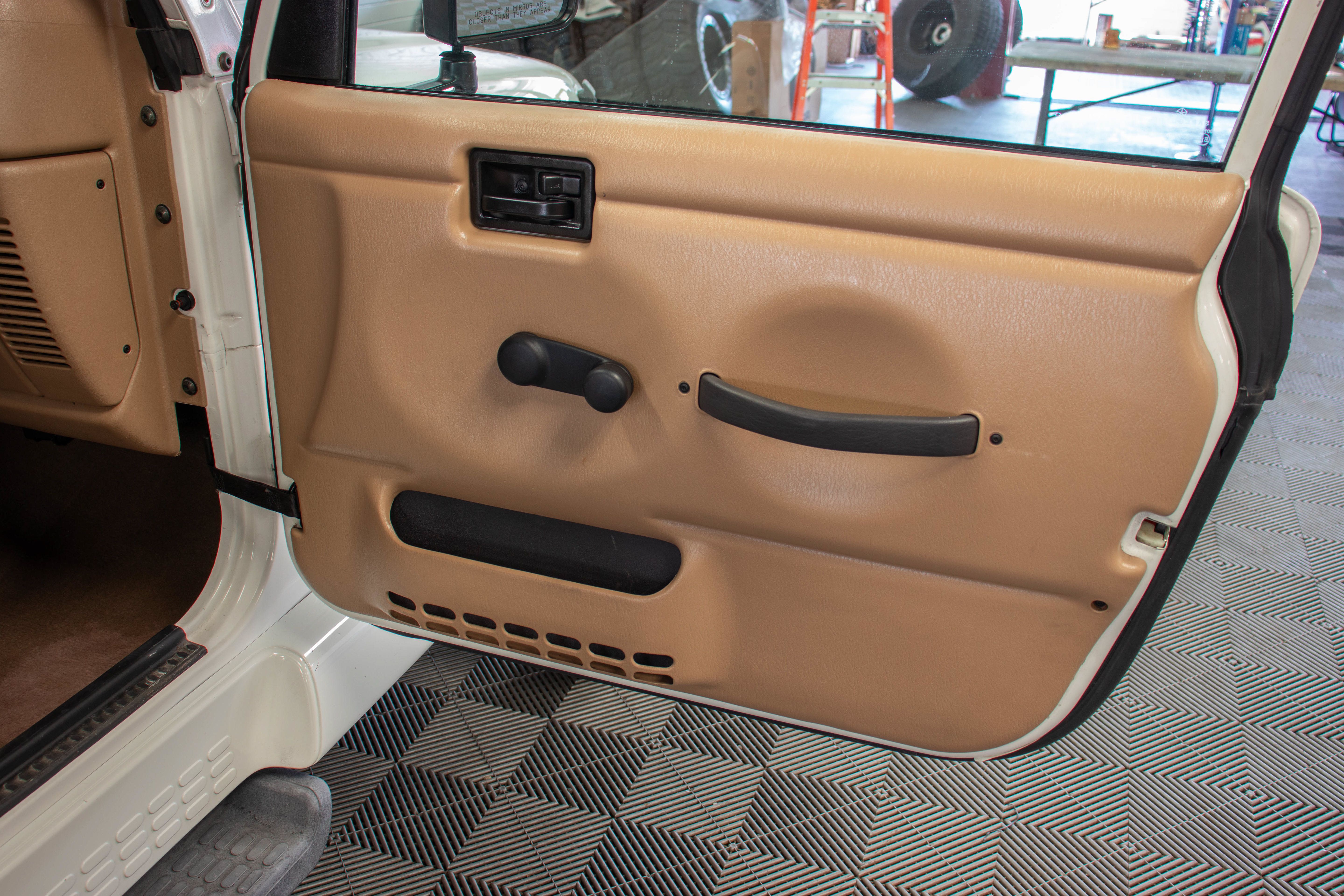 Used 2002 Jeep Wrangler Sahara AWD/4WD image 20