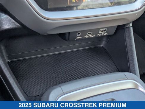 Certified 2025 Subaru Crosstrek 2.0i Premium image 27