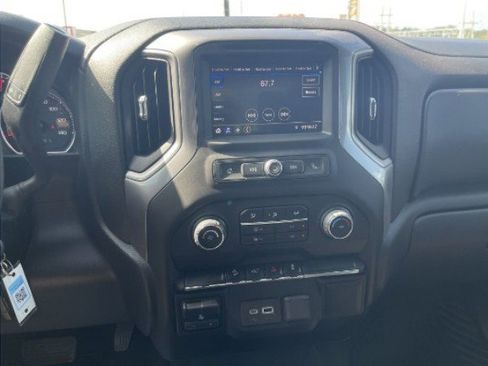 Used 2021 Chevrolet Silverado 1500 Custom Trail Boss w/ Safety Confidence Package image 25