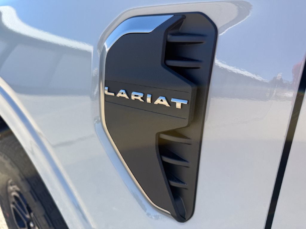 New 2026 Ford Ranger Lariat w/ Black Appearance Package AWD/4WD image 11