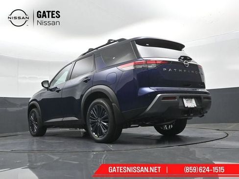 New 2026 Nissan Pathfinder SL w/ SL Premium Package AWD/4WD image 47