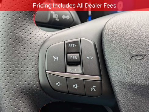 Used 2025 Ford Escape ST-Line FWD image 25