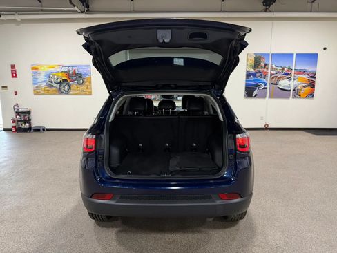 Used 2021 Jeep Compass Latitude AWD/4WD image 21