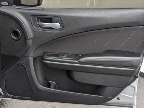 Used 2022 Dodge Charger R/T image 23