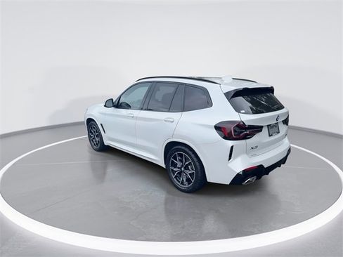 Used 2022 BMW X3 xDrive30i w/ M Sport Package 2 image 5