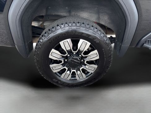 Used 2024 GMC Sierra 2500 Denali AWD/4WD image 29
