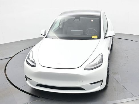 Used 2023 Tesla Model Y Long Range AWD/4WD image 17