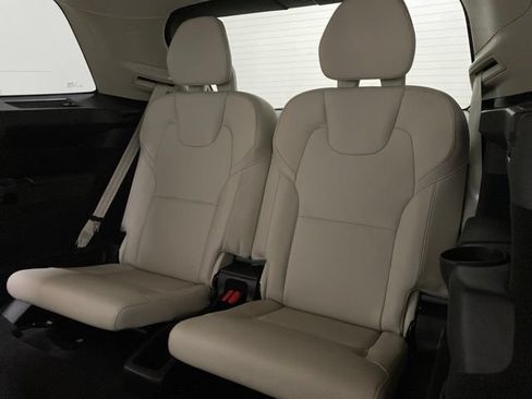 Used 2024 Volvo XC90 B6 Core AWD/4WD image 75