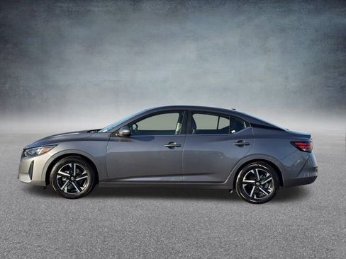 Used 2024 Nissan Sentra SV image 7