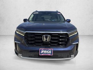 Used 2023 Honda Pilot Touring video 2