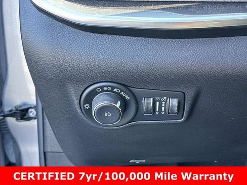 Certified 2022 Jeep Compass Latitude w/ Convenience Group AWD/4WD image 27