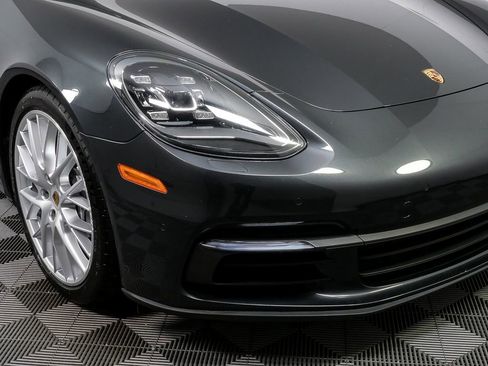 Certified 2019 Porsche Panamera 4 AWD/4WD image 38