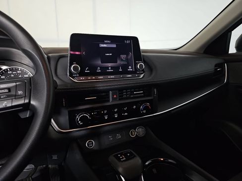 Certified 2022 Nissan Rogue S FWD image 18
