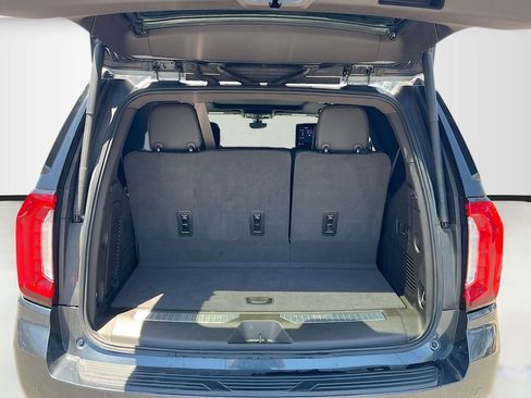 Used 2021 GMC Yukon Denali w/ Denali Ultimate Package AWD/4WD image 29