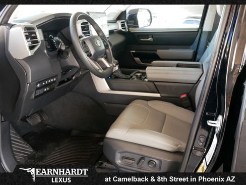 Used 2023 Toyota Tundra Limited AWD/4WD image 4