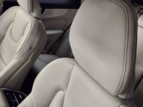 New 2026 Volvo XC60 B5 Ultra w/ Protection Package Premier image 15