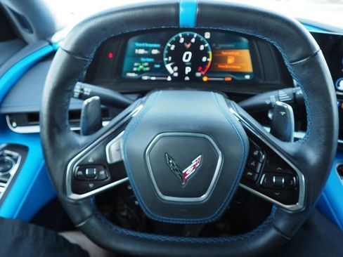 Used 2023 Chevrolet Corvette Stingray Premium Cpe w/ Z51 Performance Package RWD image 26