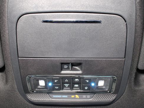 New 2025 Ford F150 Platinum w/ Equipment Group 702A High image 19