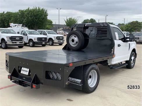 Used 2021 Ford F350 XL w/ Power Equipment Group RWD image 2