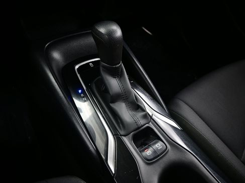 Used 2022 Toyota Corolla LE FWD image 20