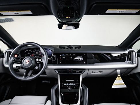 New 2026 Porsche Cayenne Coupe AWD/4WD image 24