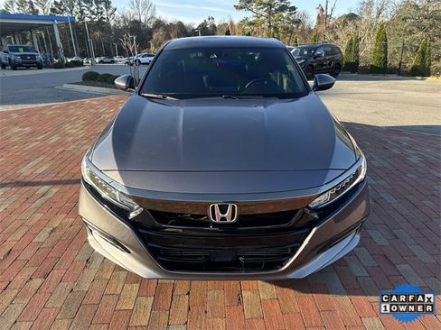 Used 2018 Honda Accord Sport image 31