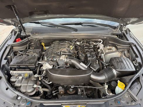 Used 2024 Dodge Durango GT image 11