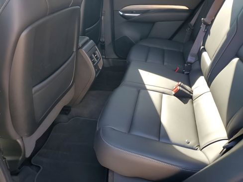 Used 2024 Cadillac XT4 Premium Luxury image 20