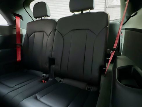 New 2026 Audi Q7 3.0T Prestige image 26