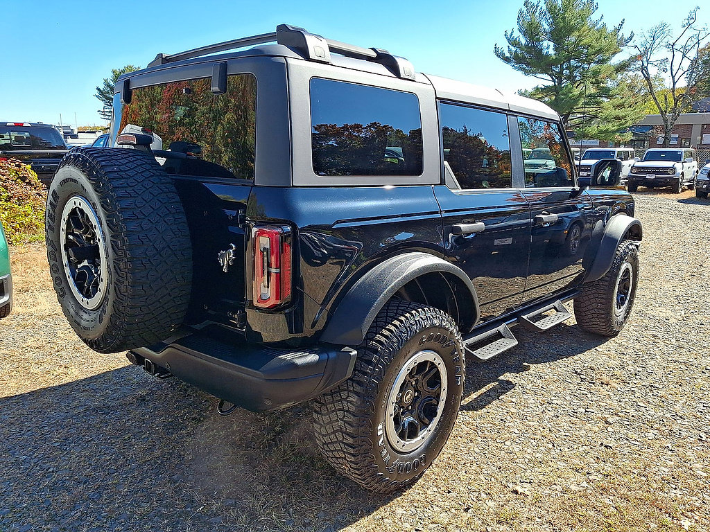 Certified 2024 Ford Bronco Badlands AWD/4WD image 8