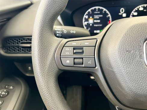 New 2026 Honda HR-V LX image 28