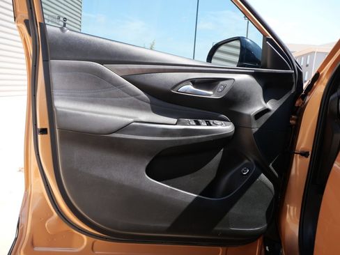 Used 2024 Buick Envista Sport Touring w/ Convenience I Package FWD image 23