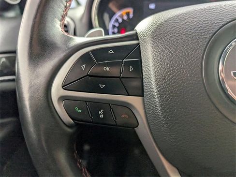 Used 2019 Jeep Grand Cherokee Trailhawk w/ Trailhawk Luxury Group image 23