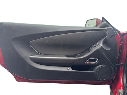 Used 2015 Chevrolet Camaro SS image 16