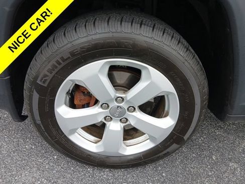 Used 2019 Jeep Compass Latitude AWD/4WD image 2