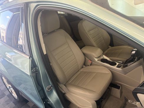 Used 2013 Ford Escape SEL AWD/4WD image 20