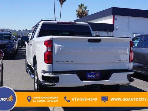 Used 2020 Chevrolet Silverado 1500 Custom w/ Custom Value Package RWD image 15