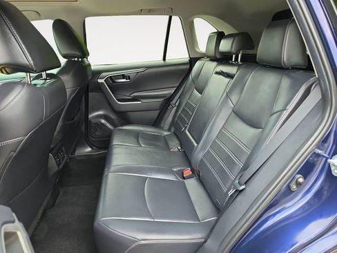 Used 2020 Toyota RAV4 XLE Premium AWD/4WD image 13
