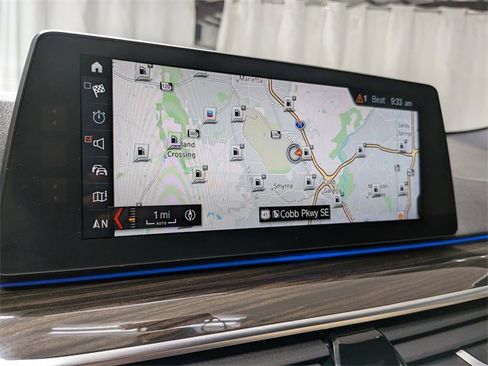 Used 2018 BMW 530i xDrive image 15