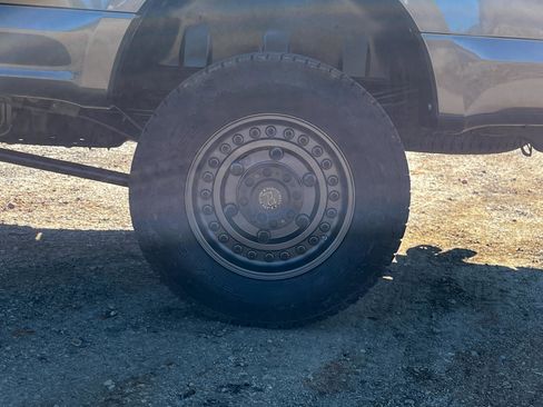 Used 2017 Ford F250 Lariat w/ Lariat Ultimate Package image 7