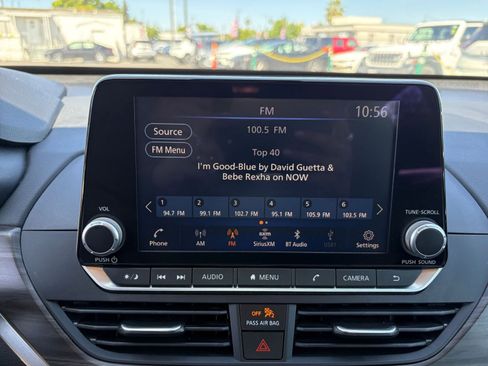 Used 2025 Nissan Altima 2.5 SV image 20