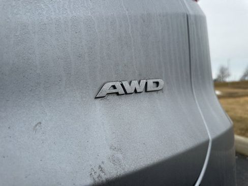 Used 2017 Acura RDX AWD w/ Advance Package image 4