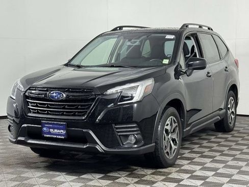 Used 2023 Subaru Forester Premium AWD/4WD image 7