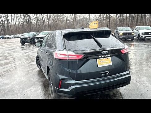 Certified 2023 Ford Edge ST-Line AWD/4WD image 5